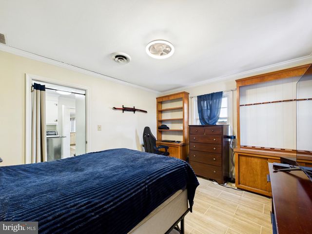 28964 WALLER RD, Delmar, MD 21875