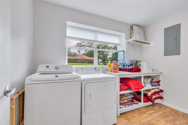 671 Lakeview Harbor, Onalaska, TX 77360