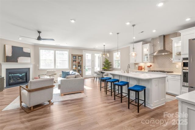 3618 Marchers Trace Drive, Charlotte, NC 28227