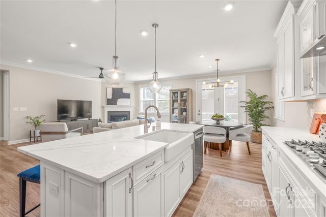 3618 Marchers Trace Drive, Charlotte, NC 28227