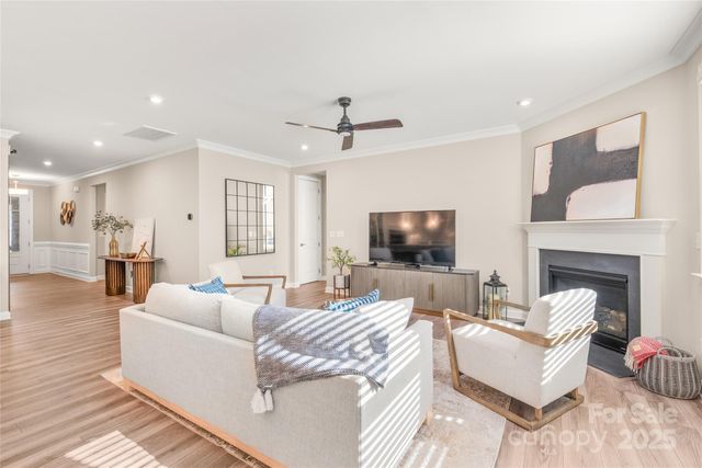 3618 Marchers Trace Drive, Charlotte, NC 28227