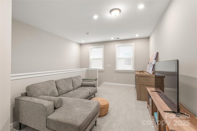 3618 Marchers Trace Drive, Charlotte, NC 28227