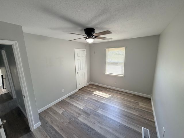 1627 Roberson Road 24, Hixson, TN 37343
