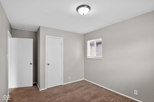 4184 N Grand Avenue, Indianapolis, IN 46226