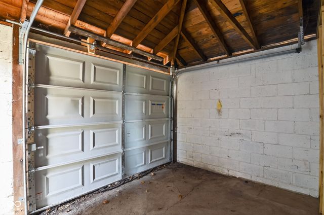 4184 N Grand Avenue, Indianapolis, IN 46226