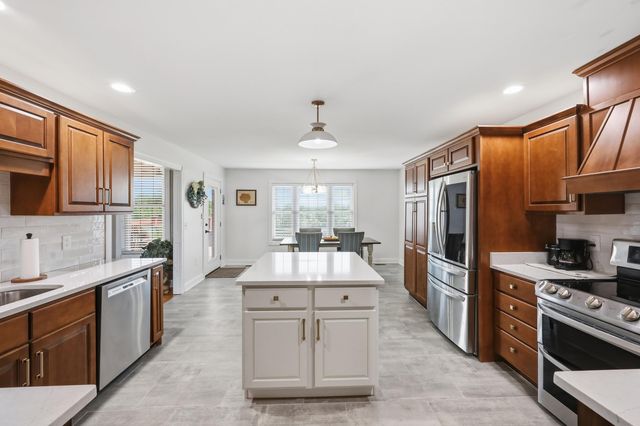 4045 Port Royal Drive, Richmond, KY 40475