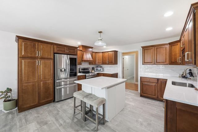 4045 Port Royal Drive, Richmond, KY 40475