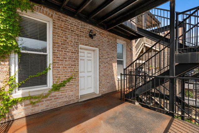 841 N Damen Avenue 2R, Chicago, IL 60622