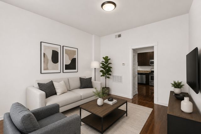841 N Damen Avenue 2R, Chicago, IL 60622
