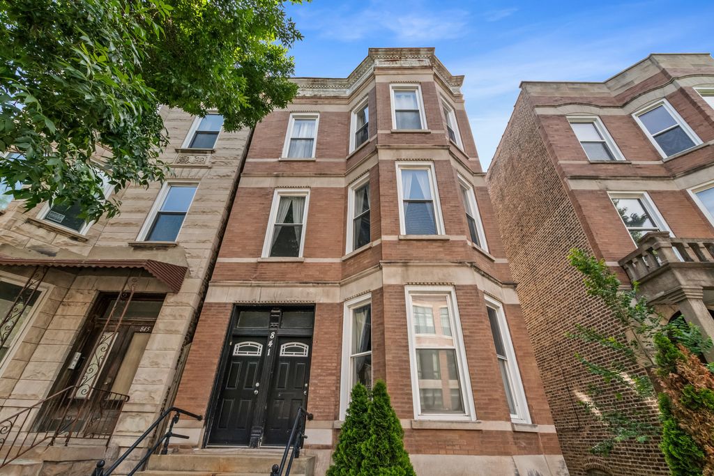 841 N Damen Avenue 2R, Chicago, IL 60622