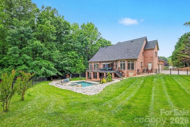 1009 Medinah Court, Waxhaw, NC 28173