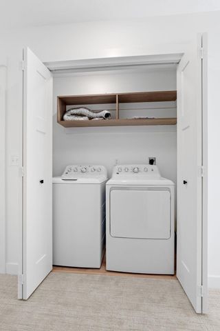 425 W 8th Street 24, New Richmond, WI 54017