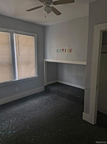 9260 Manor Street, Detroit, MI 48204