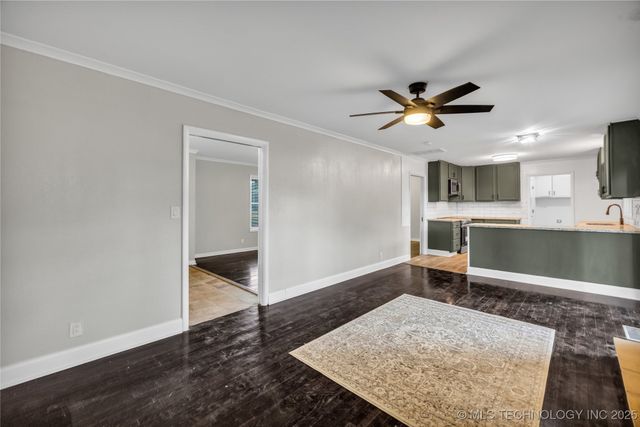 5941 S Utica Avenue, Tulsa, OK 74105