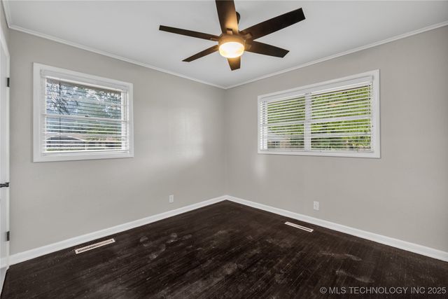 5941 S Utica Avenue, Tulsa, OK 74105