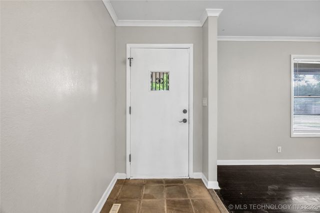 5941 S Utica Avenue, Tulsa, OK 74105