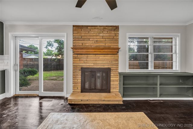 5941 S Utica Avenue, Tulsa, OK 74105