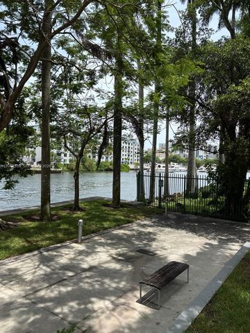 1871 NW S River Dr 801, Miami, FL 33125