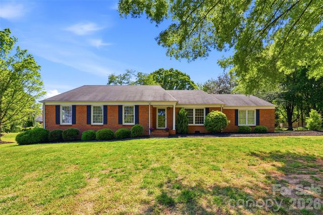 1406 Lakeview Drive, Monroe, NC 28112