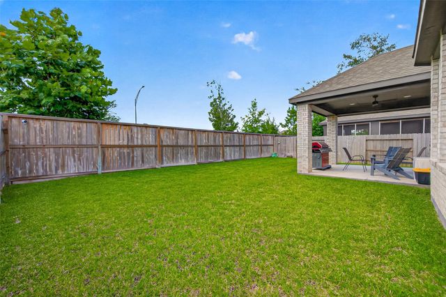 866 Sendero Trail, Conroe, TX 77304