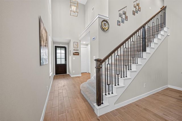 866 Sendero Trail, Conroe, TX 77304