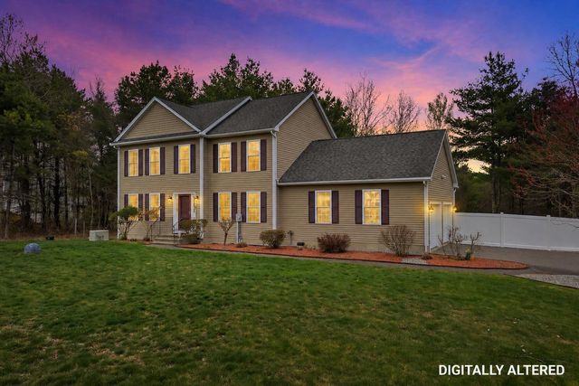 5 Berlang Road, Londonderry, NH 03053