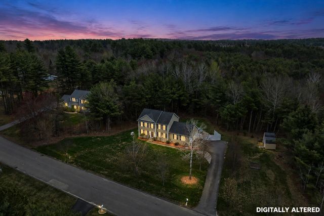 5 Berlang Road, Londonderry, NH 03053