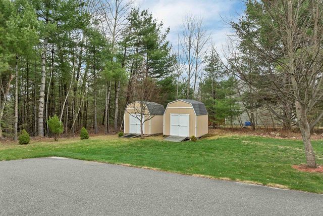 5 Berlang Road, Londonderry, NH 03053