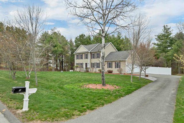5 Berlang Road, Londonderry, NH 03053