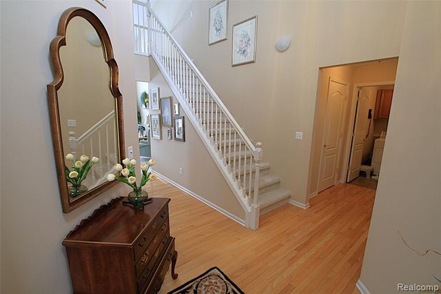 5942 Augusta Lane, Grand Blanc, MI 48439