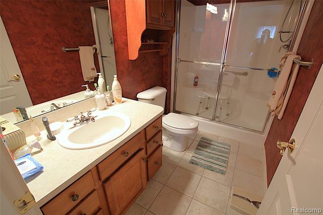 5942 Augusta Lane, Grand Blanc, MI 48439
