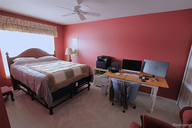 5942 Augusta Lane, Grand Blanc, MI 48439