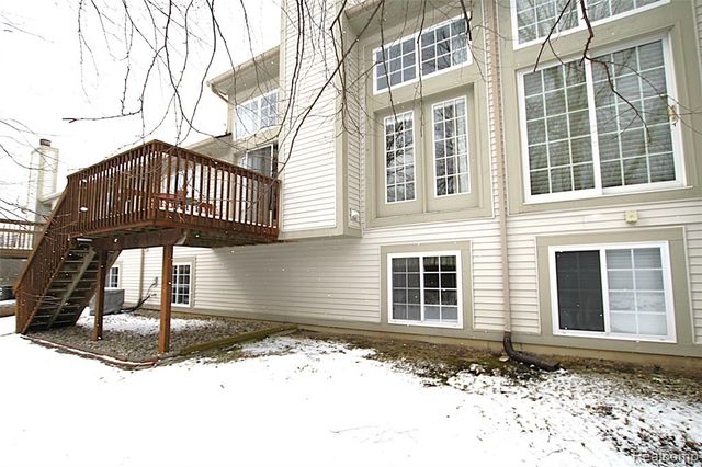 5942 Augusta Lane, Grand Blanc, MI 48439