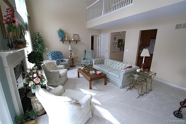 5942 Augusta Lane, Grand Blanc, MI 48439