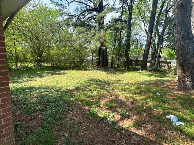 3726 ROYAL WOOD DR, Memphis, TN 38128