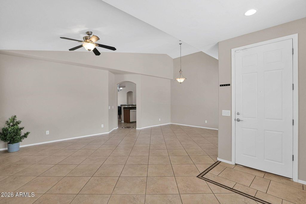 3570 E COCONINO Way, Gilbert, AZ 85298 — photo 5