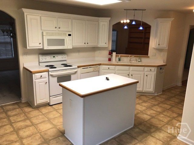 225 Lexington Circle, Athens, GA 30605