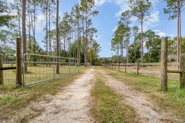 6160 ALLEN STREET, Mount Dora, FL 32757