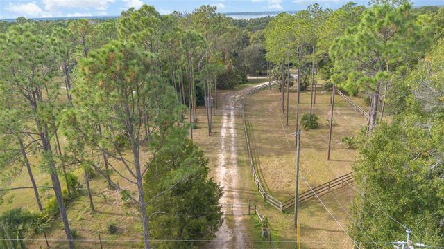 6160 ALLEN STREET, Mount Dora, FL 32757