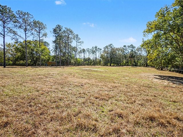 6160 ALLEN STREET, Mount Dora, FL 32757