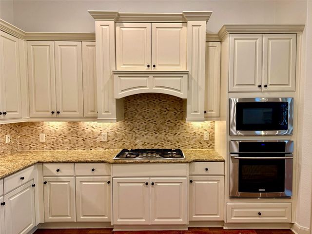 18626 Luma Cove Lane, Cypress, TX 77429