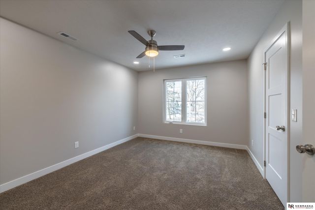 5519 N 52 Street, Omaha, NE 68104