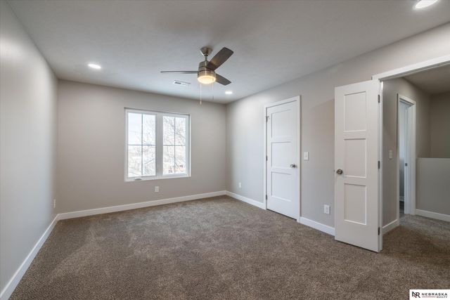 5519 N 52 Street, Omaha, NE 68104