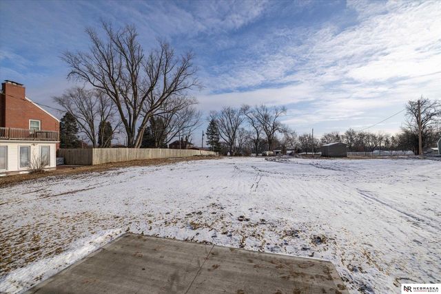 5519 N 52 Street, Omaha, NE 68104