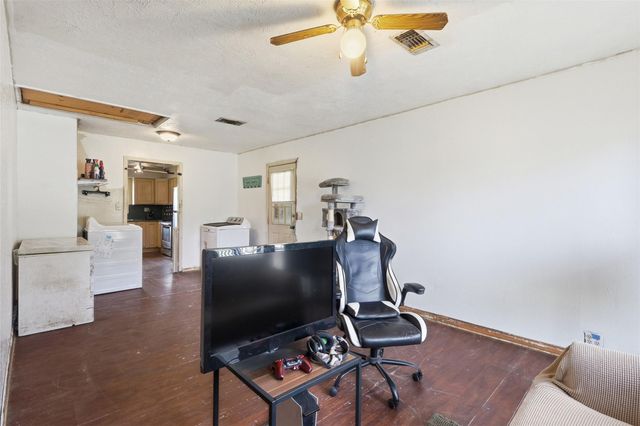 10024 Fm 563 Road, Liberty, TX 77575