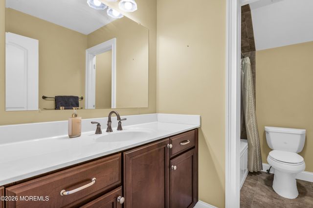 30 Iron Ore Road, Manalapan, NJ 07726