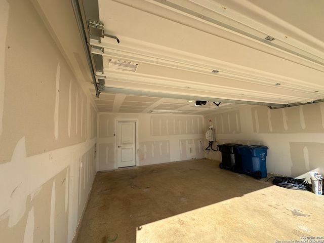 951 Elder Bend, San Antonio, TX 78221