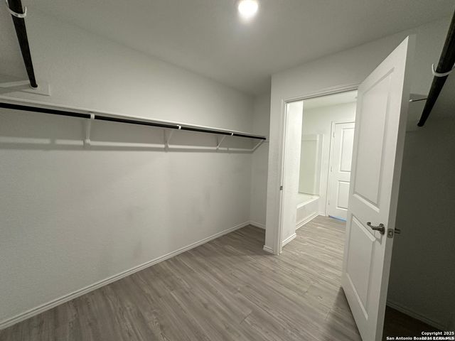 951 Elder Bend, San Antonio, TX 78221