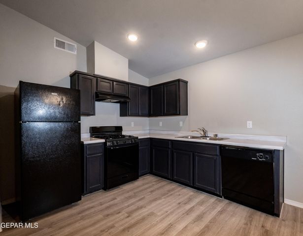 14316 Paraiso Drive, Horizon City, TX 79928