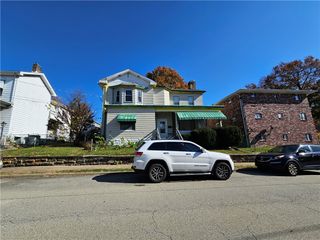 629 R Walnut St, Irwin, PA 15642